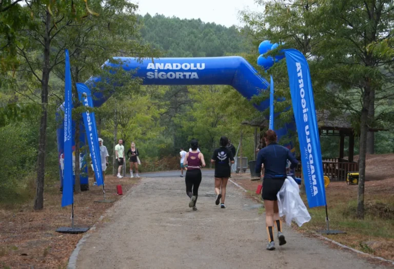 Anadolu Sigorta, Merrell Belgrad Ultra 2025’in     Ana Sponsoru Oldu