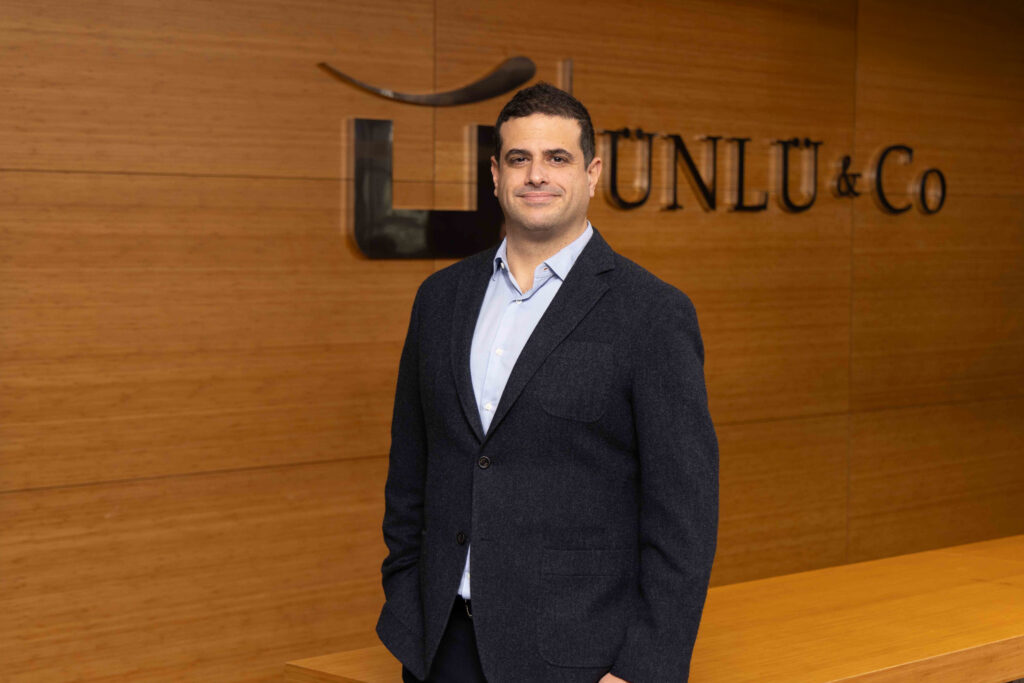 1763969500_Emre_Dilber