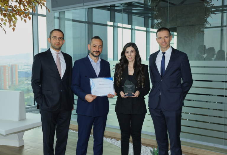 Hepsiburada_Nilhan_Onal_Gökçetekin